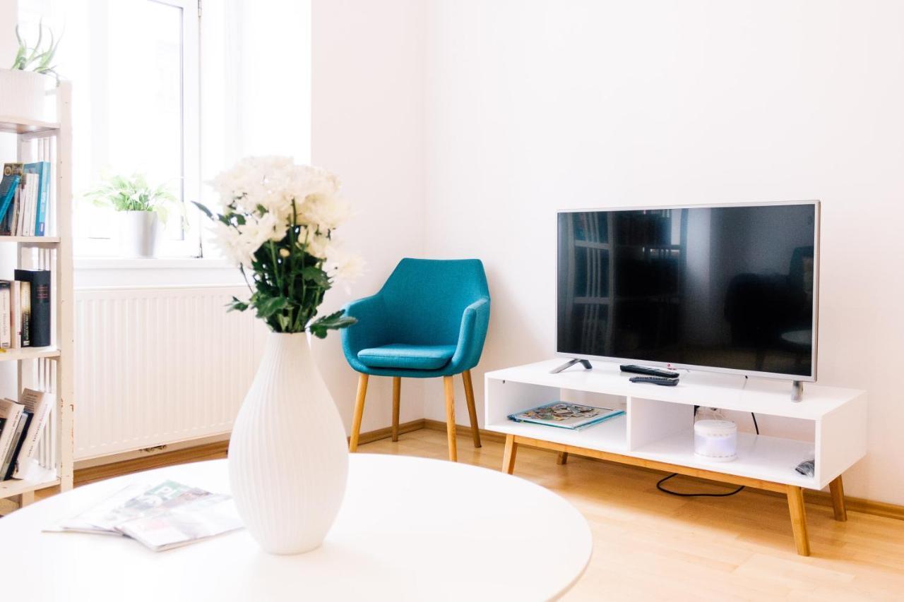 Bright, Central And Stylish City Apartment Wina Bagian luar foto