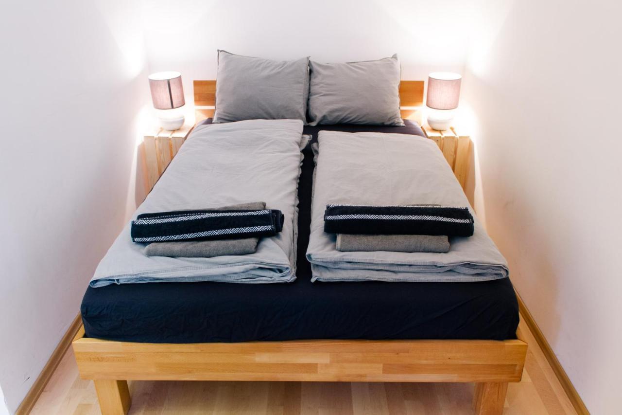 Bright, Central And Stylish City Apartment Wina Bagian luar foto